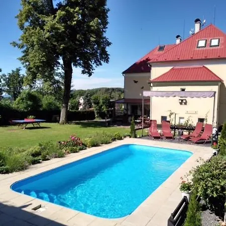Novy Den Apartment